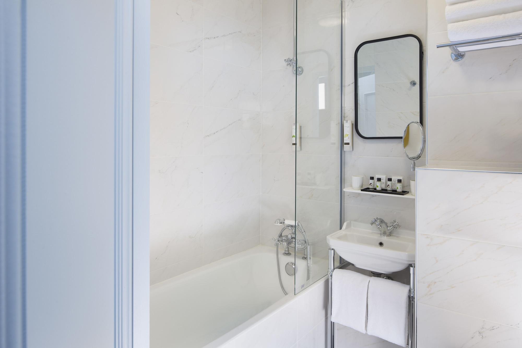 Hotel Celeste Batignolles Montmartre Paris Dış mekan fotoğraf