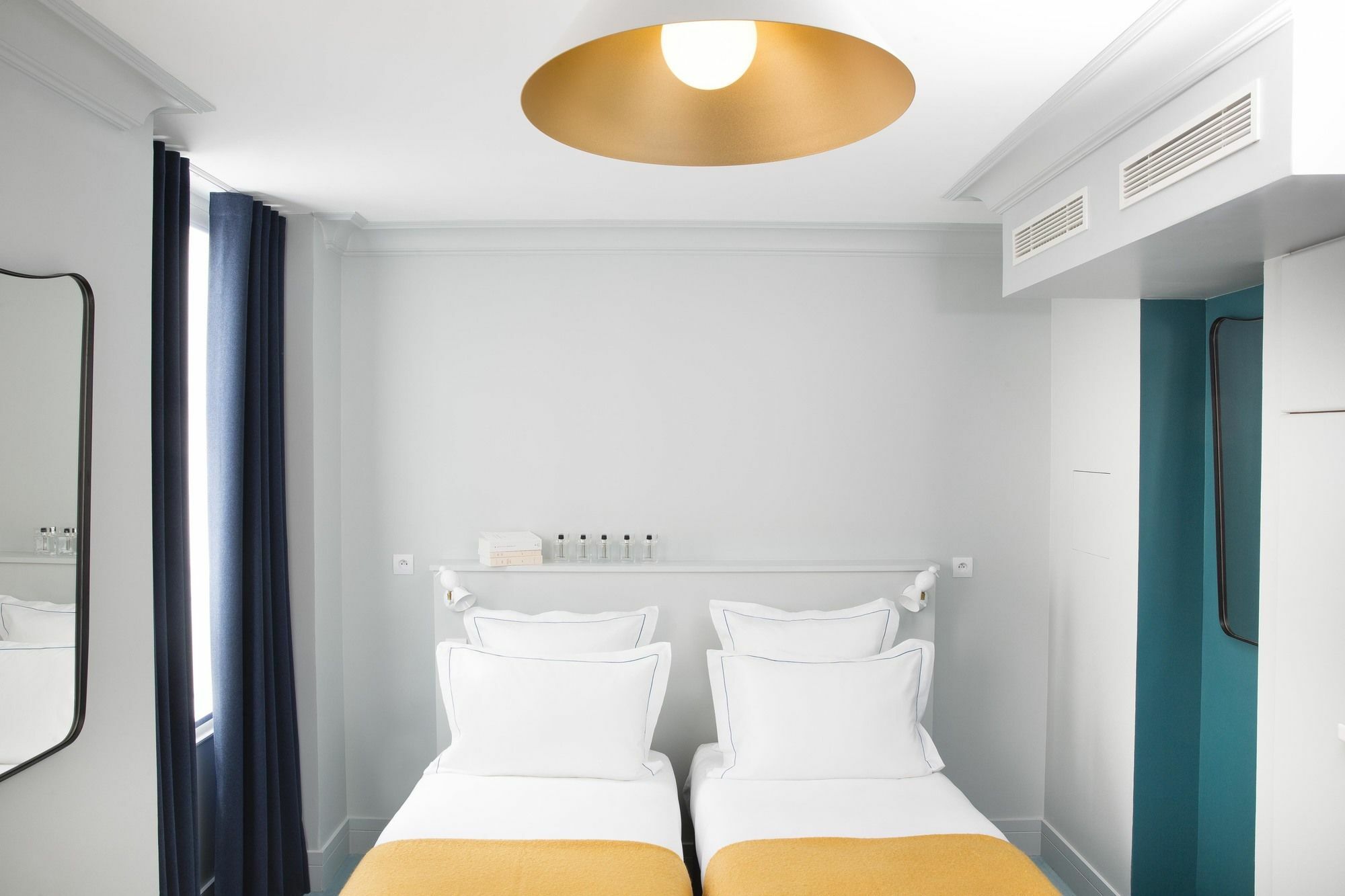 Hotel Celeste Batignolles Montmartre Paris Dış mekan fotoğraf