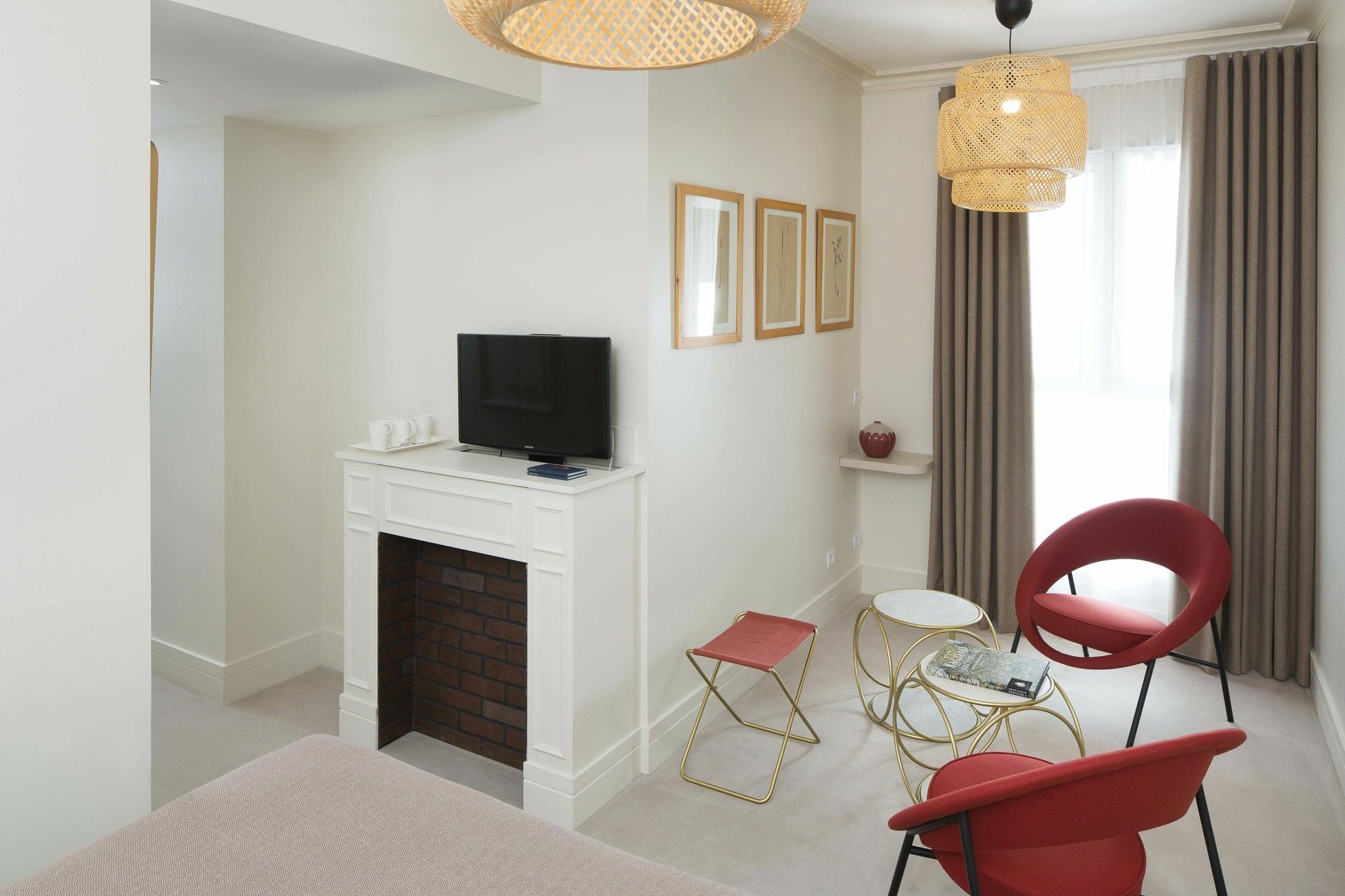 Hotel Celeste Batignolles Montmartre Paris Dış mekan fotoğraf
